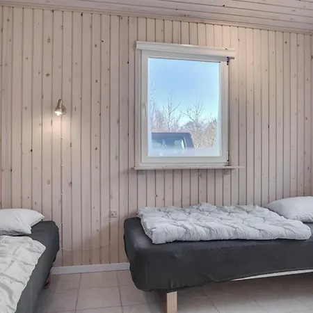 Mikko - 2-2km From The Sea By Interhome